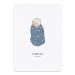 Het geboortekaartje baby wolkje is een rustig en elegant geboortekaartje met een mooie lijntekening van een baby gewikkeld in een dekentje met wolken print.